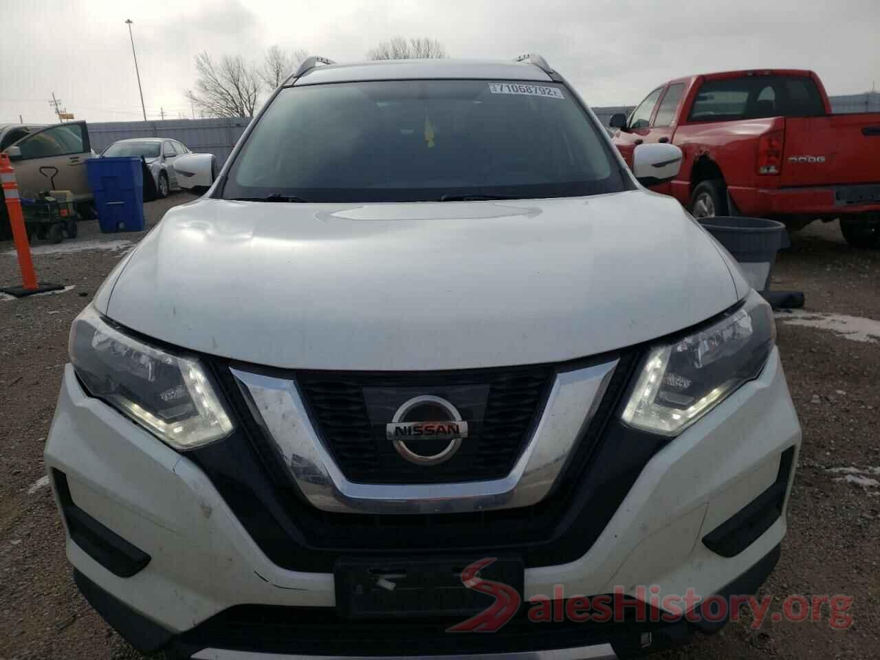 KNMAT2MVXHP615414 2017 NISSAN ROGUE