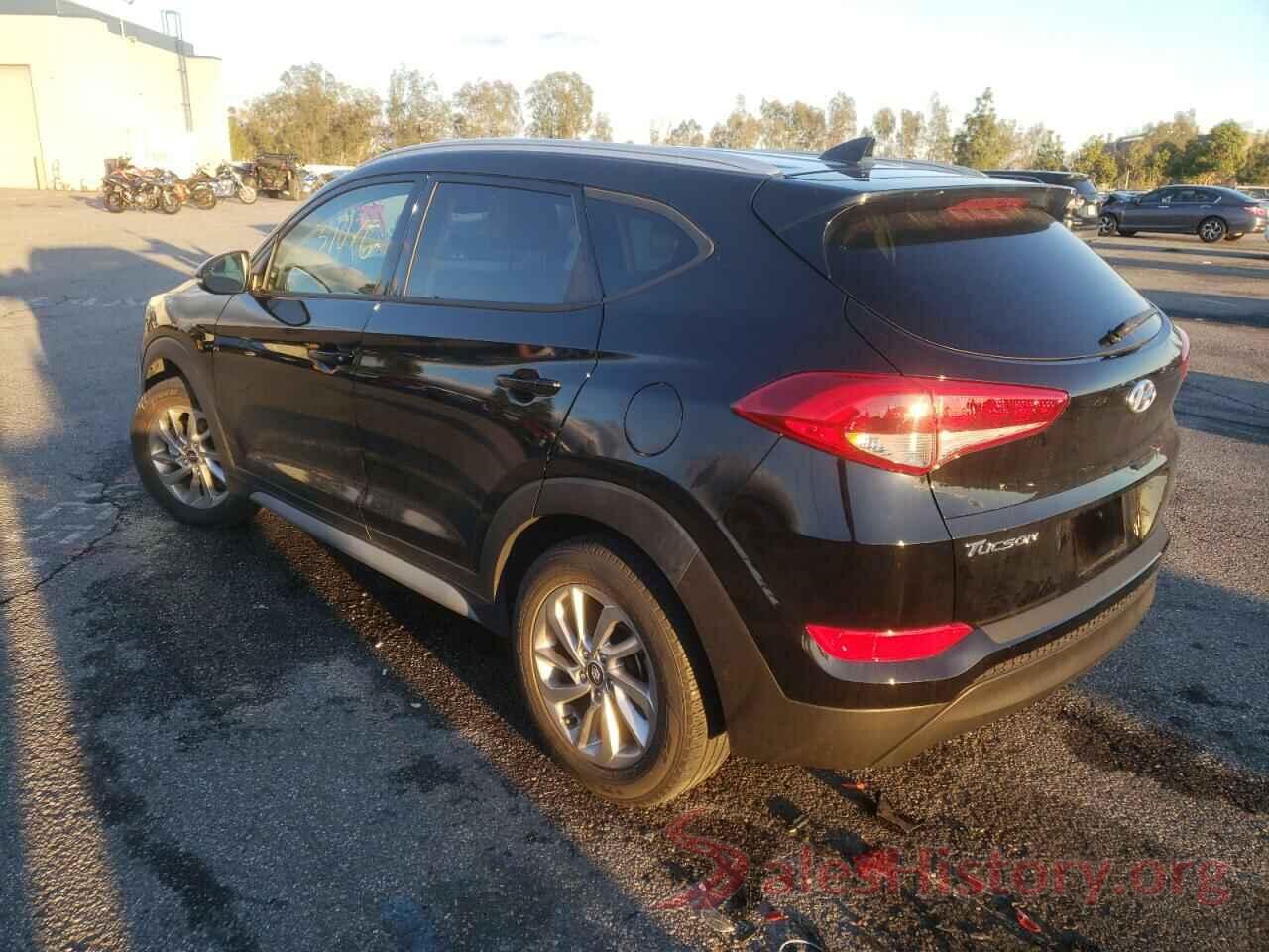 KM8J33A49HU427935 2017 HYUNDAI TUCSON