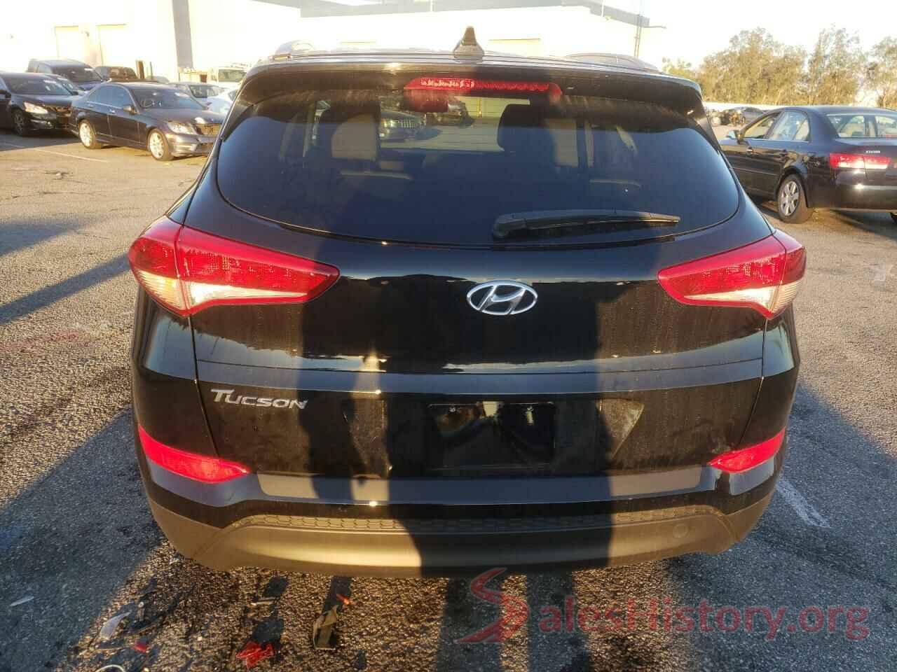 KM8J33A49HU427935 2017 HYUNDAI TUCSON