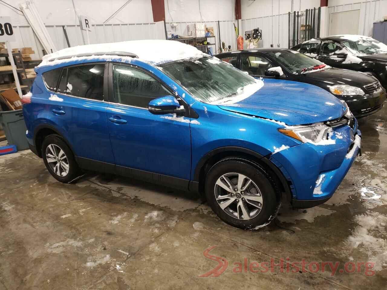 2T3RFREV7JW703882 2018 TOYOTA RAV4