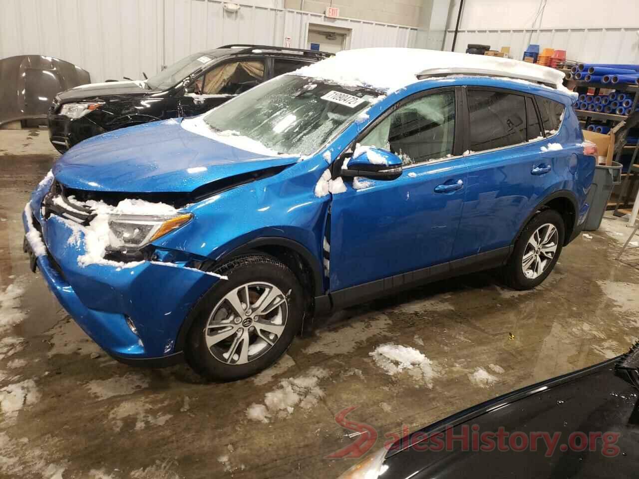 2T3RFREV7JW703882 2018 TOYOTA RAV4