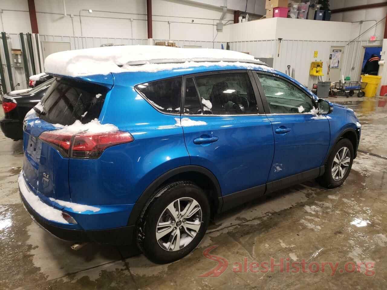 2T3RFREV7JW703882 2018 TOYOTA RAV4