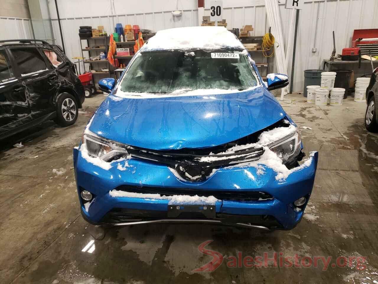 2T3RFREV7JW703882 2018 TOYOTA RAV4