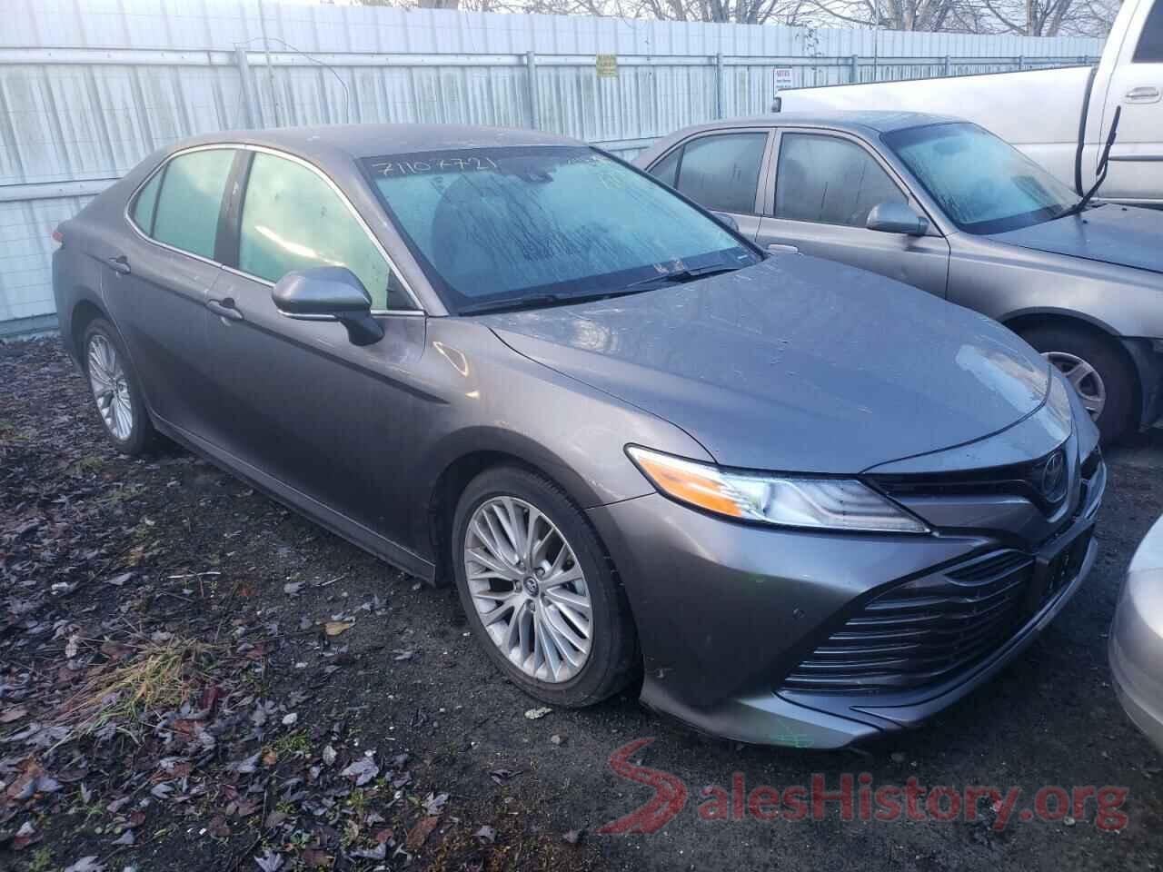 4T1B11HK6JU510876 2018 TOYOTA CAMRY