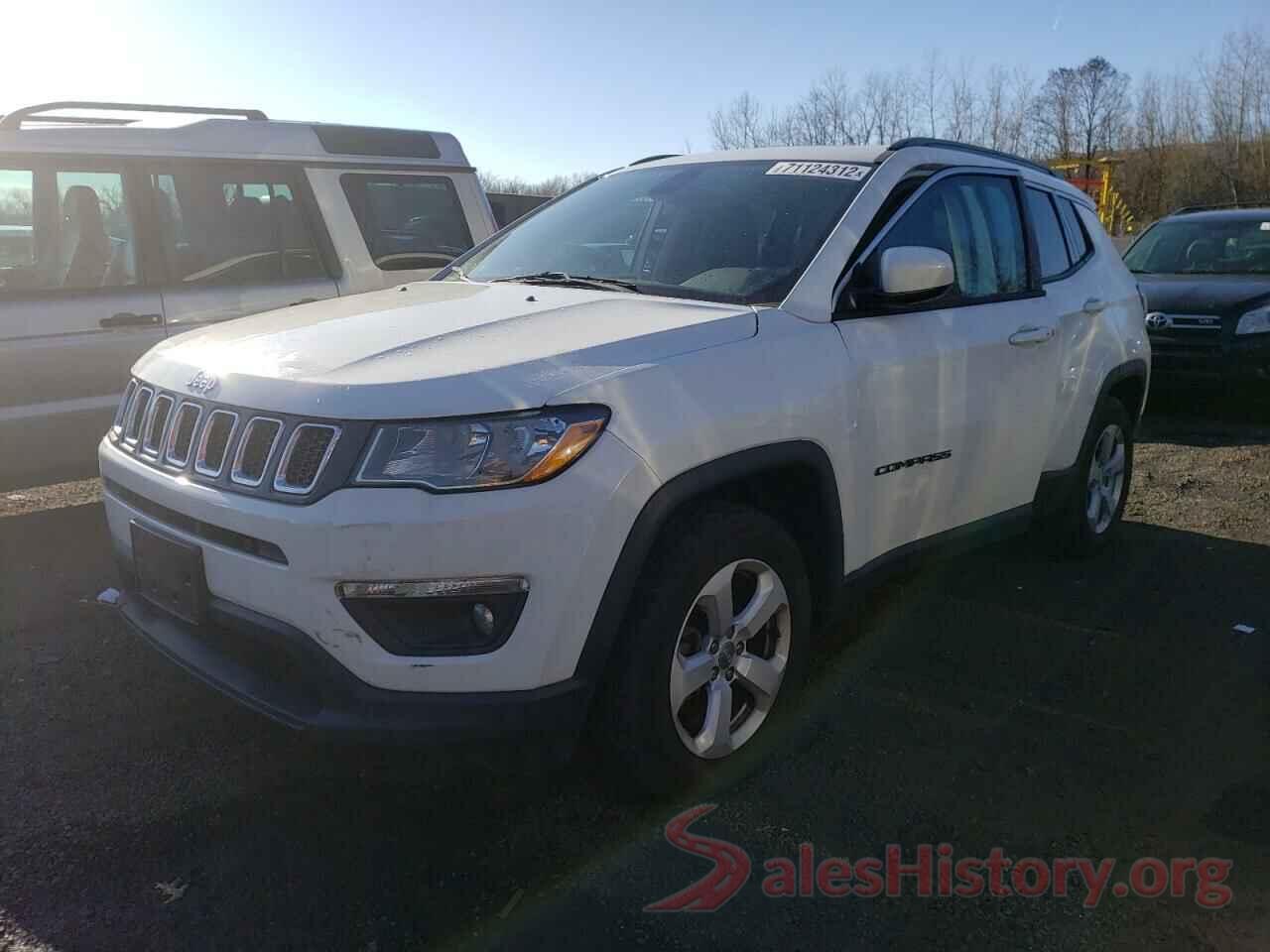 3C4NJDBB2JT161477 2018 JEEP COMPASS