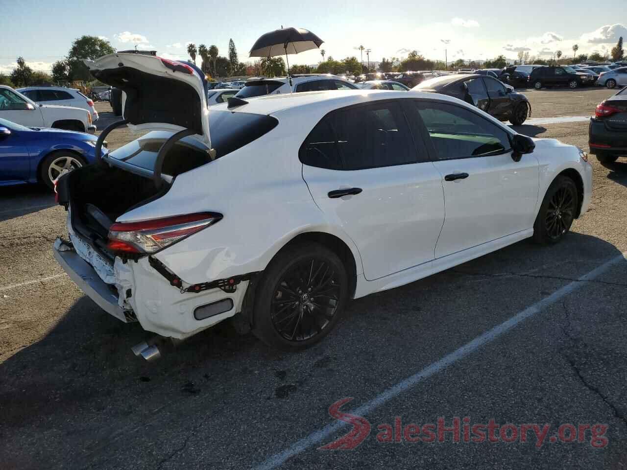 4T1B11HK6KU273940 2019 TOYOTA CAMRY