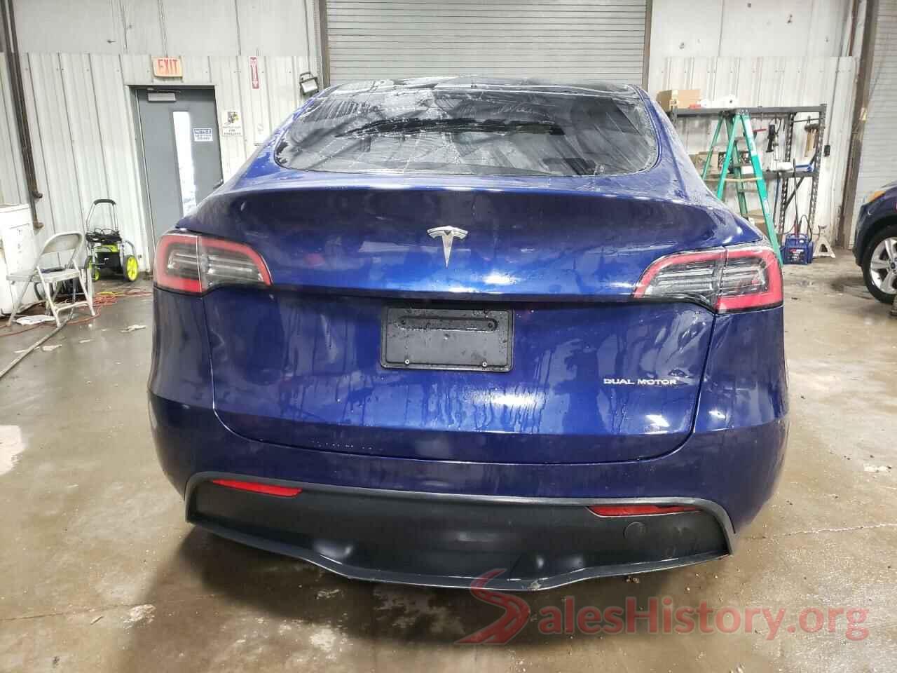 5YJYGDEE4MF068996 2021 TESLA MODEL Y