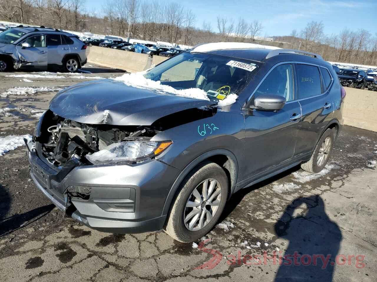 KNMAT2MV0JP610485 2018 NISSAN ROGUE