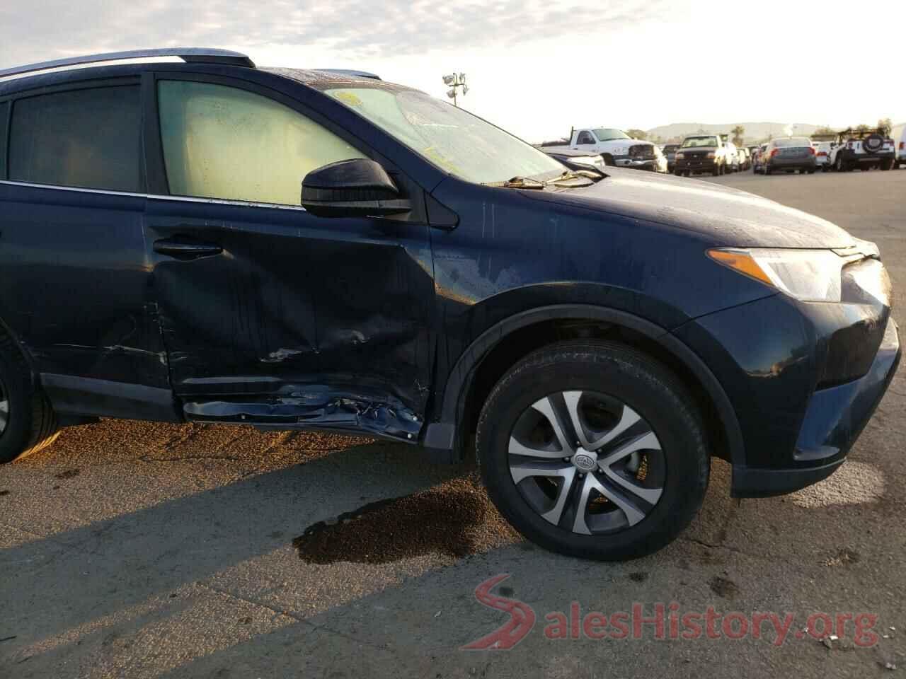 JTMZFREV1HJ712781 2017 TOYOTA RAV4