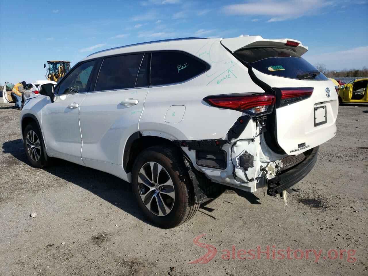 5TDHZRBH3MS523564 2021 TOYOTA HIGHLANDER