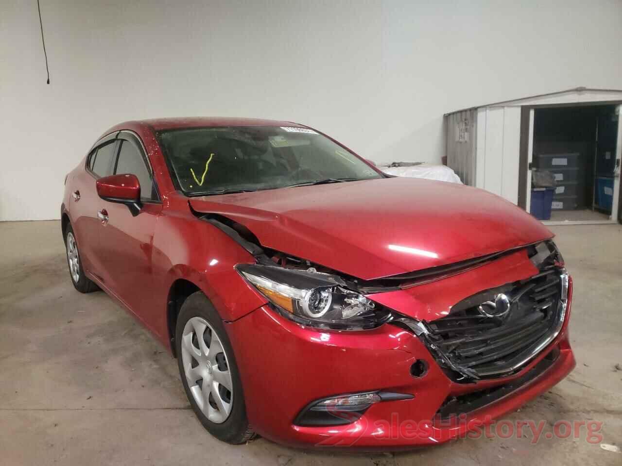 3MZBN1U78JM247656 2018 MAZDA 3