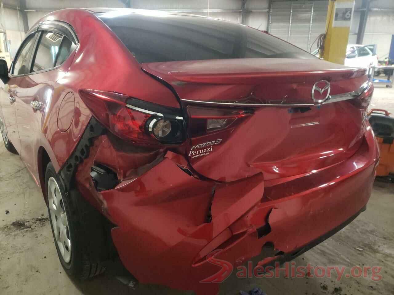 3MZBN1U78JM247656 2018 MAZDA 3