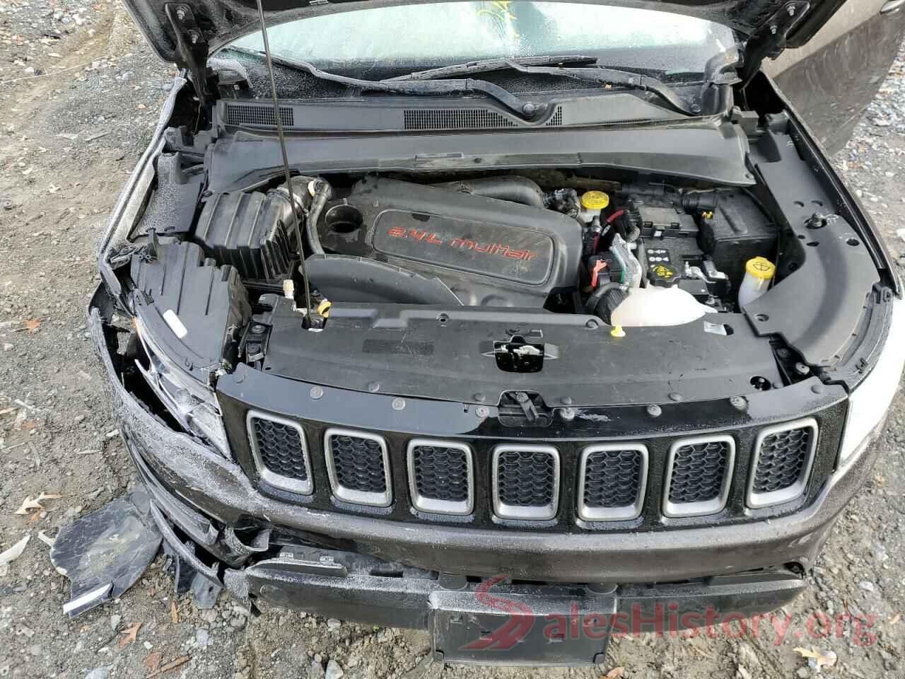 3C4NJDDB9JT116212 2018 JEEP COMPASS