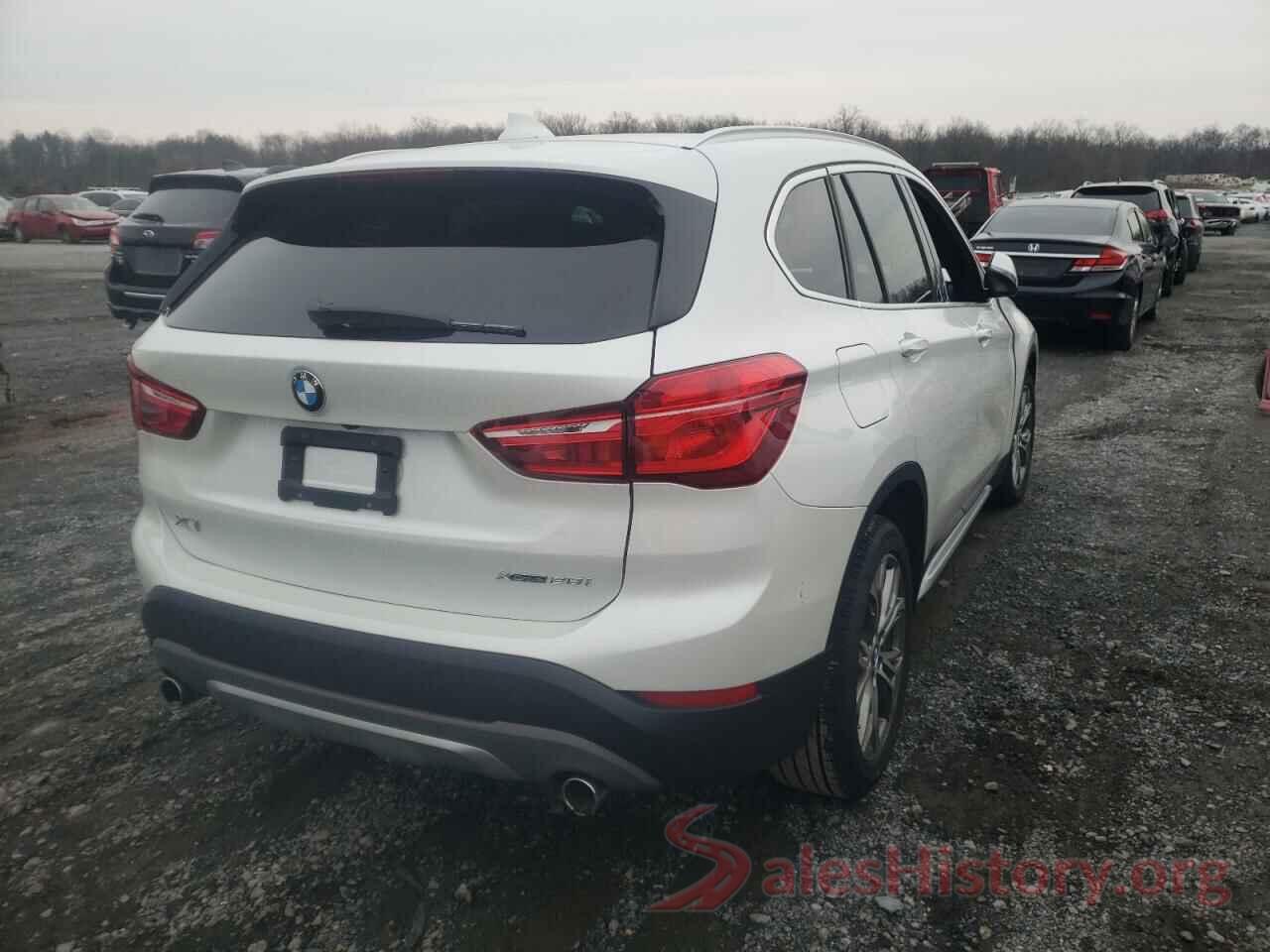 WBXHT3C33J3H32775 2018 BMW X1