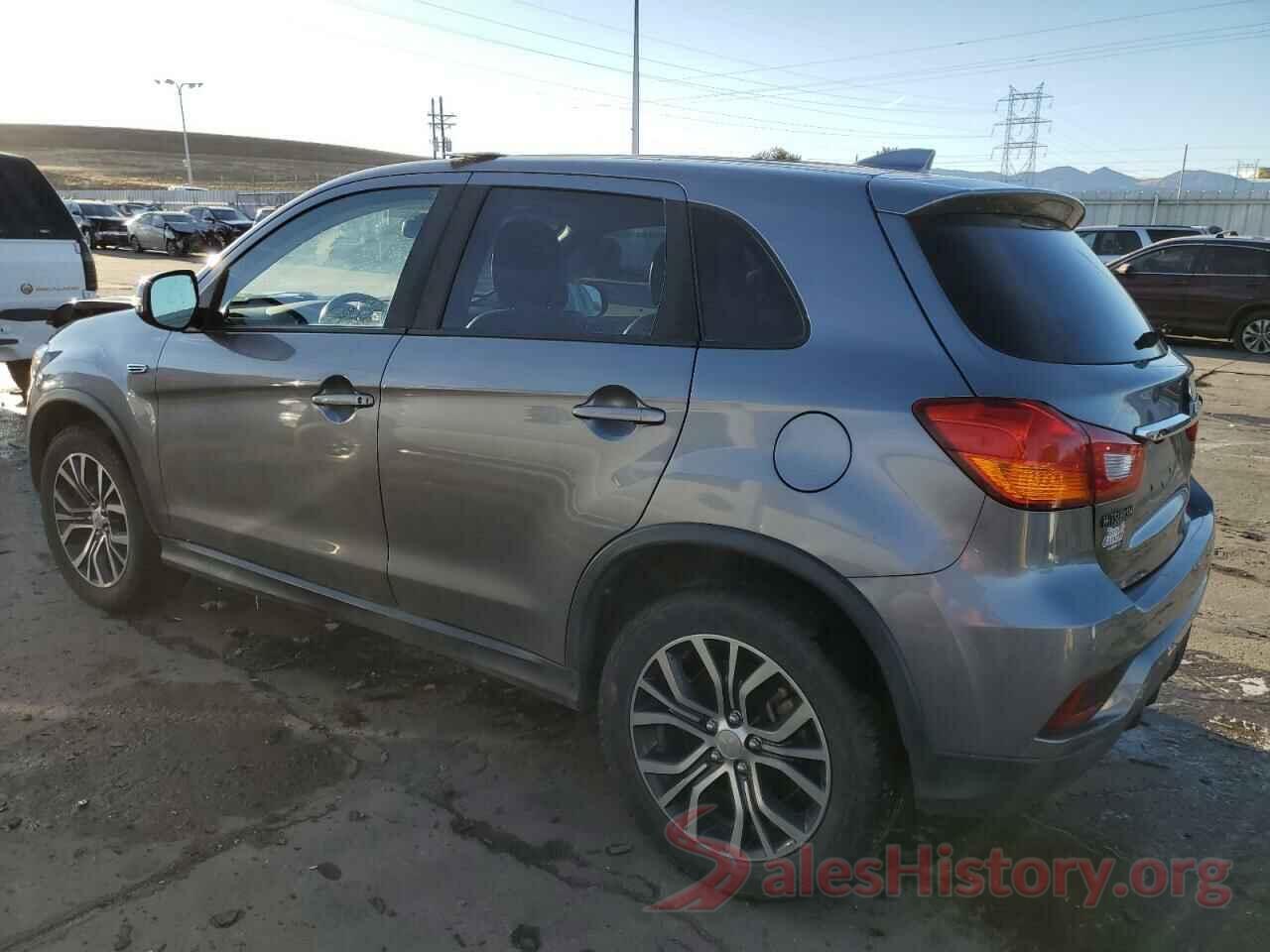 JA4AR3AW3JU014400 2018 MITSUBISHI OUTLANDER