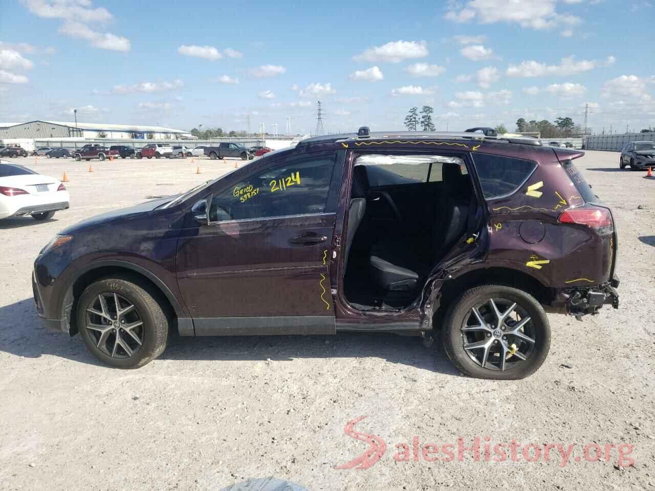 2T3NFREV7JW470357 2018 TOYOTA RAV4