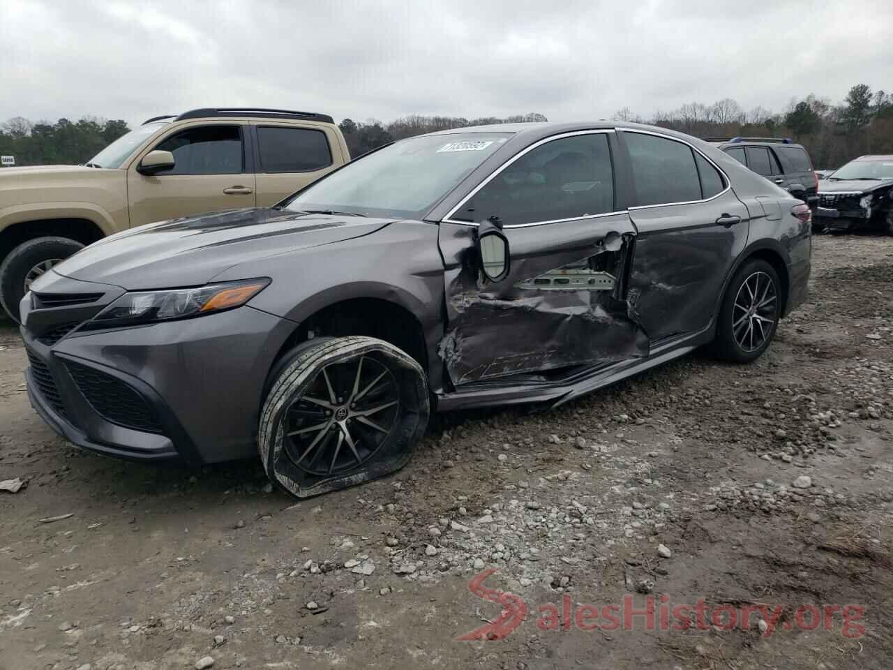 4T1G11BKXNU051792 2022 TOYOTA CAMRY