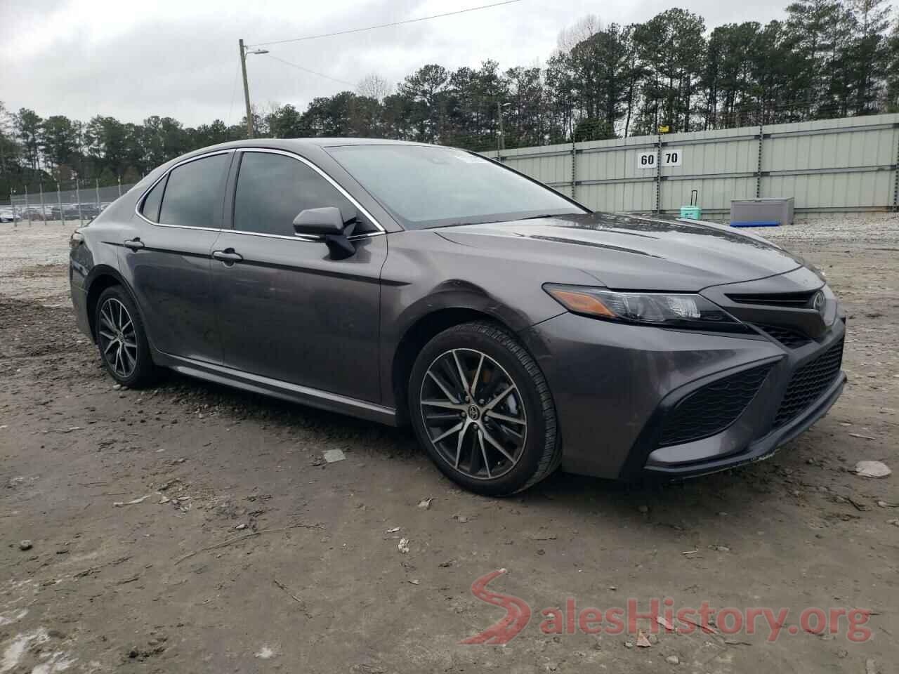 4T1G11BKXNU051792 2022 TOYOTA CAMRY