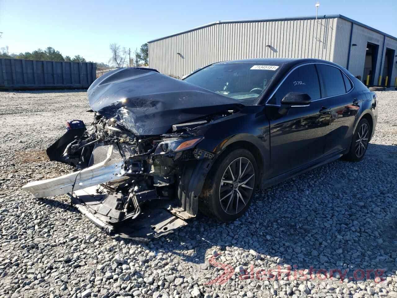 4T1T11AKXMU525190 2021 TOYOTA CAMRY