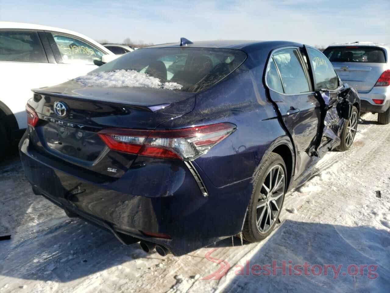 4T1G11AK3MU464377 2021 TOYOTA CAMRY