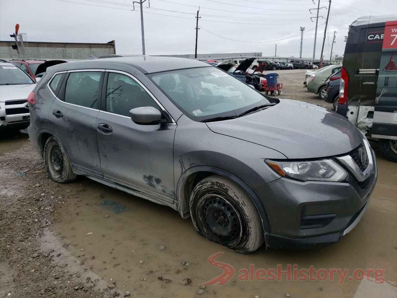 KNMAT2MV4JP575854 2018 NISSAN ROGUE