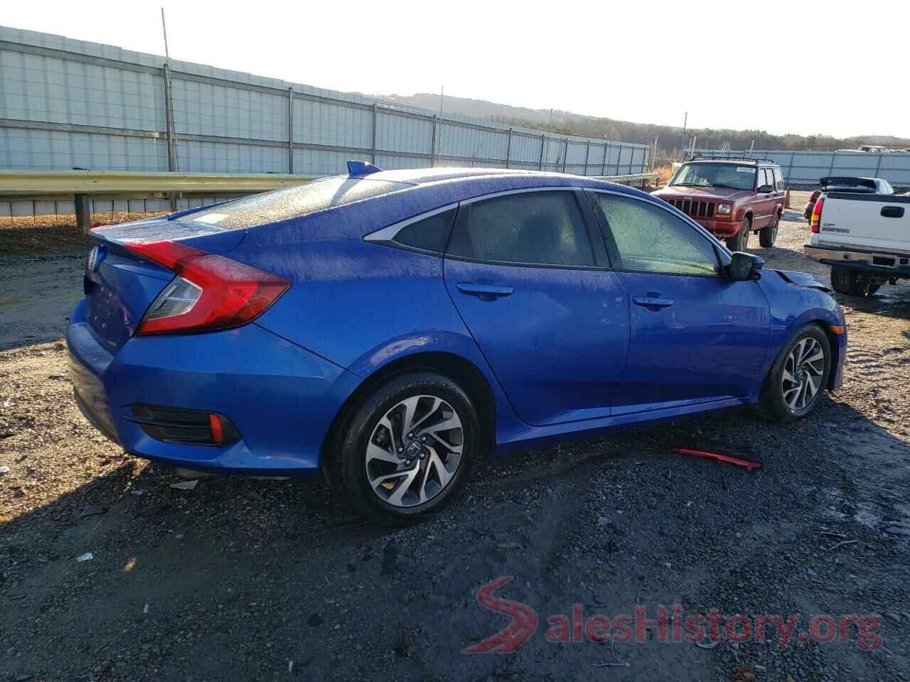 2HGFC2F73JH577668 2018 HONDA CIVIC