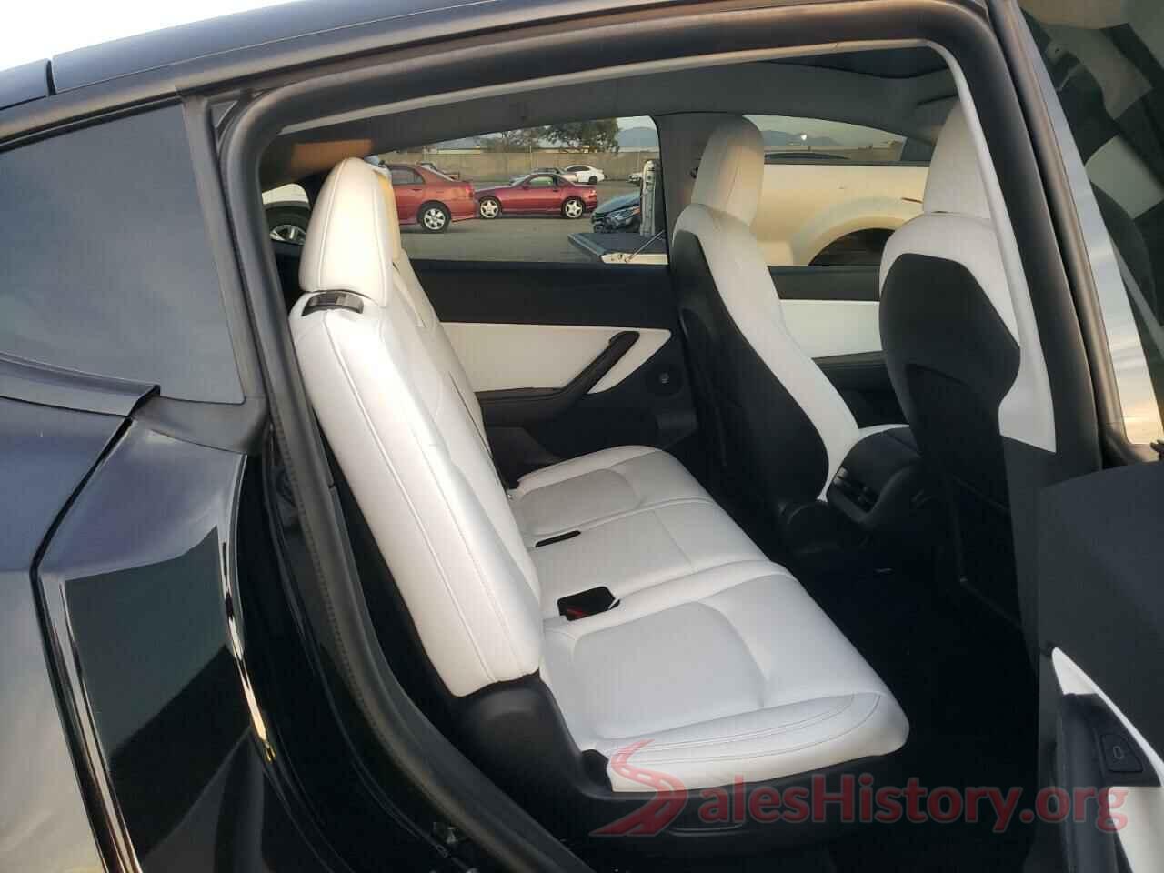 5YJYGAEE4MF270185 2021 TESLA MODEL Y