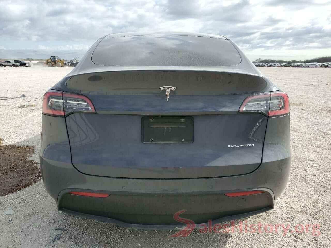 5YJYGDEE3MF188062 2021 TESLA MODEL Y