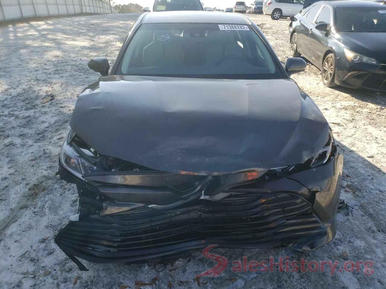 4T1B11HK9JU630834 2018 TOYOTA CAMRY