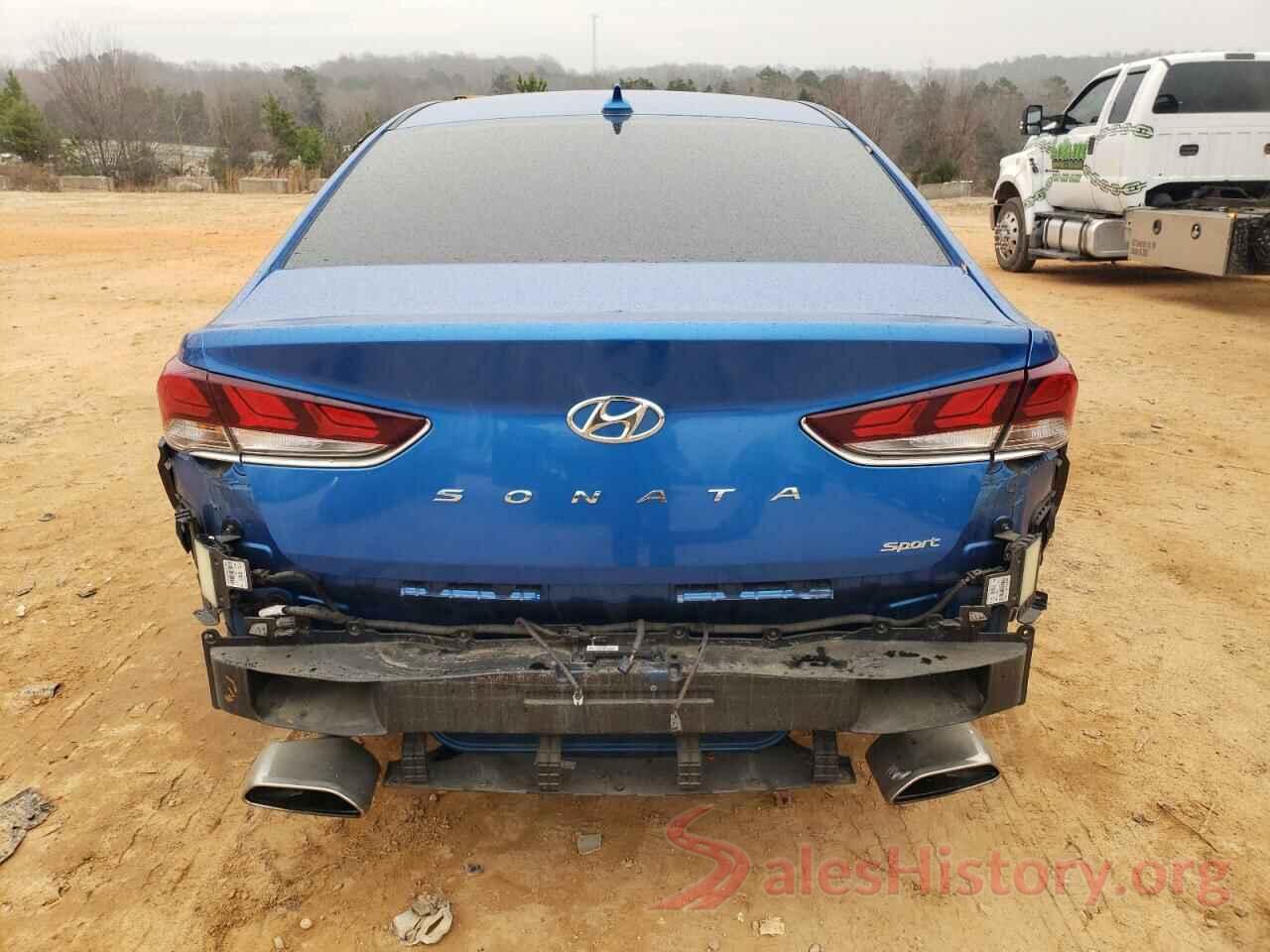 5NPE34AF2JH724560 2018 HYUNDAI SONATA