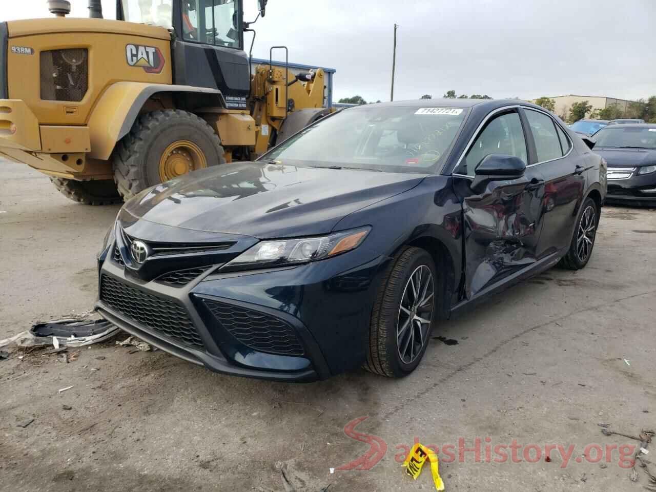 4T1G11AK7MU432743 2021 TOYOTA CAMRY