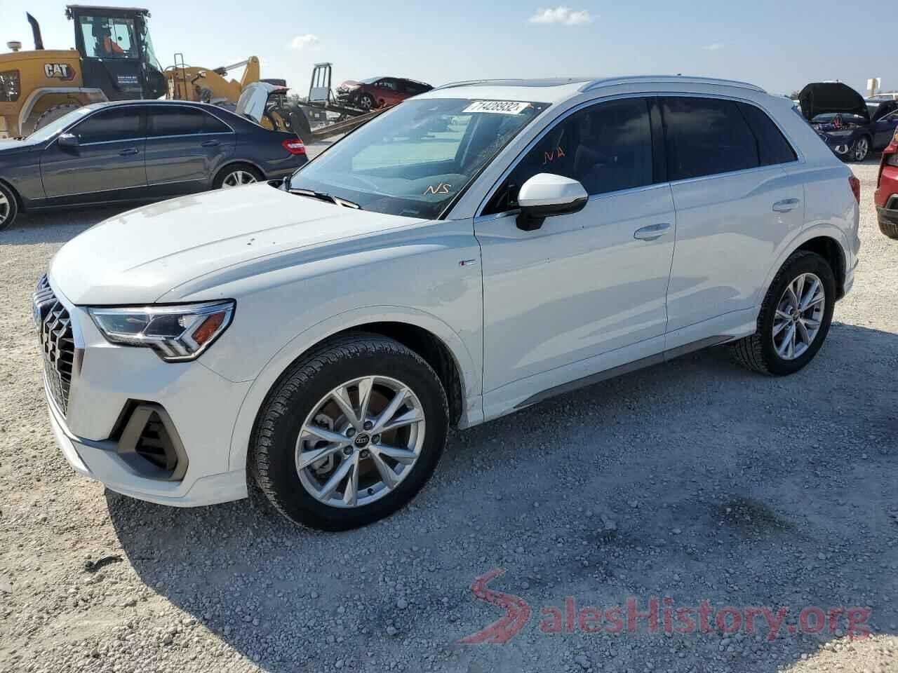 WA1EECF34N1121233 2022 AUDI Q3