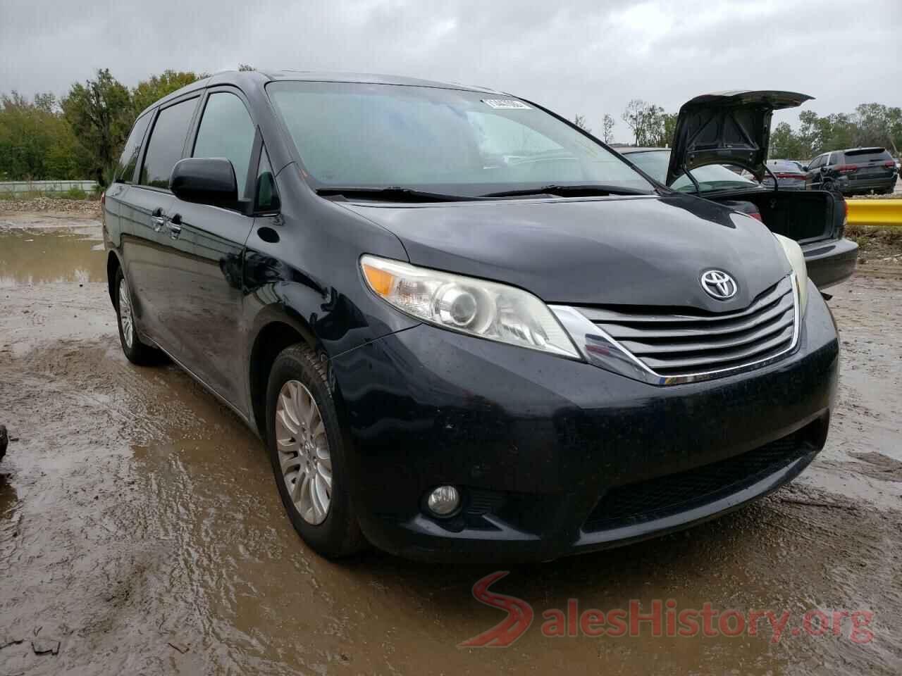 5TDYZ3DC1HS866006 2017 TOYOTA SIENNA