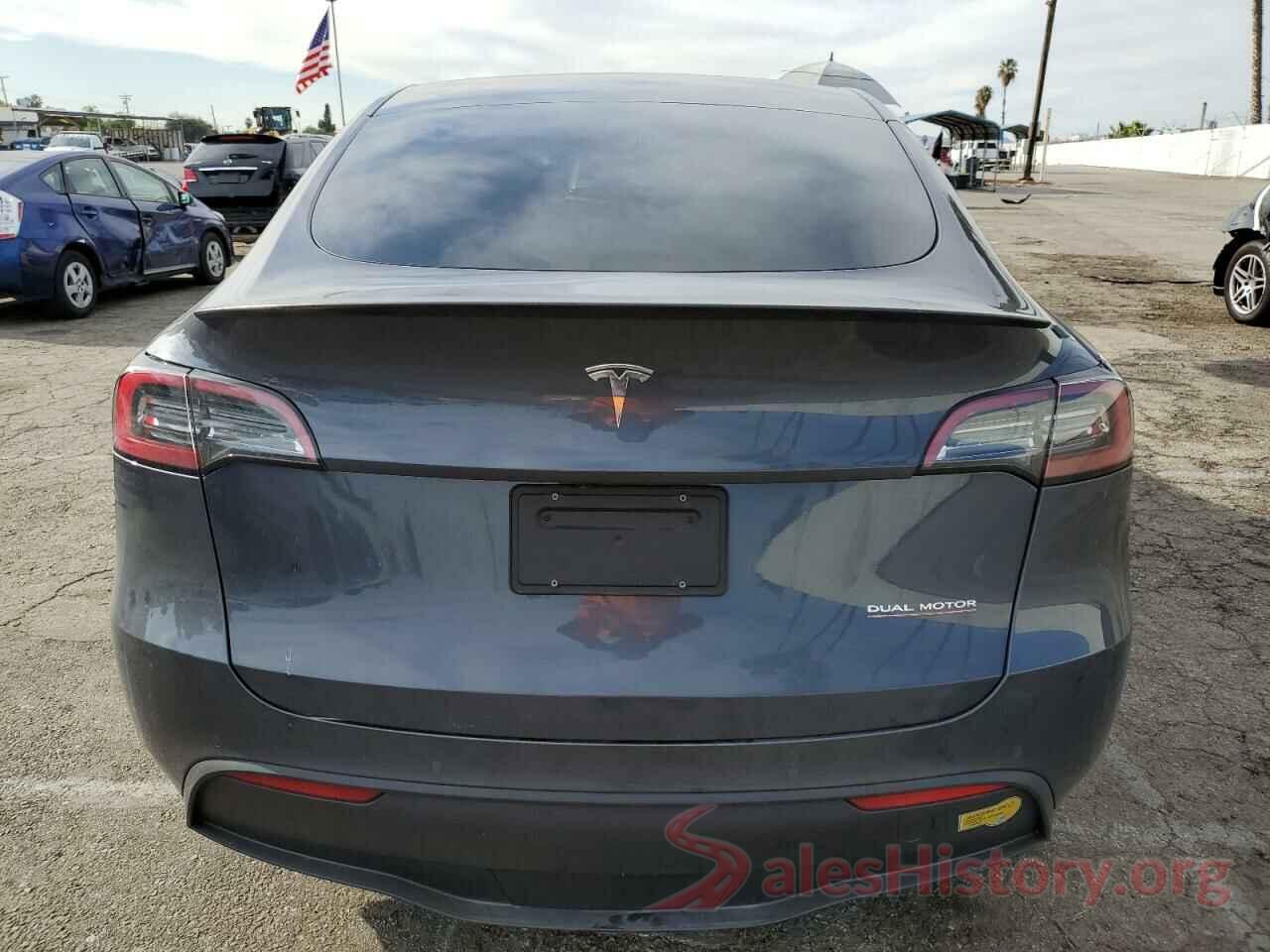 7SAYGDEF1NF409526 2022 TESLA MODEL Y