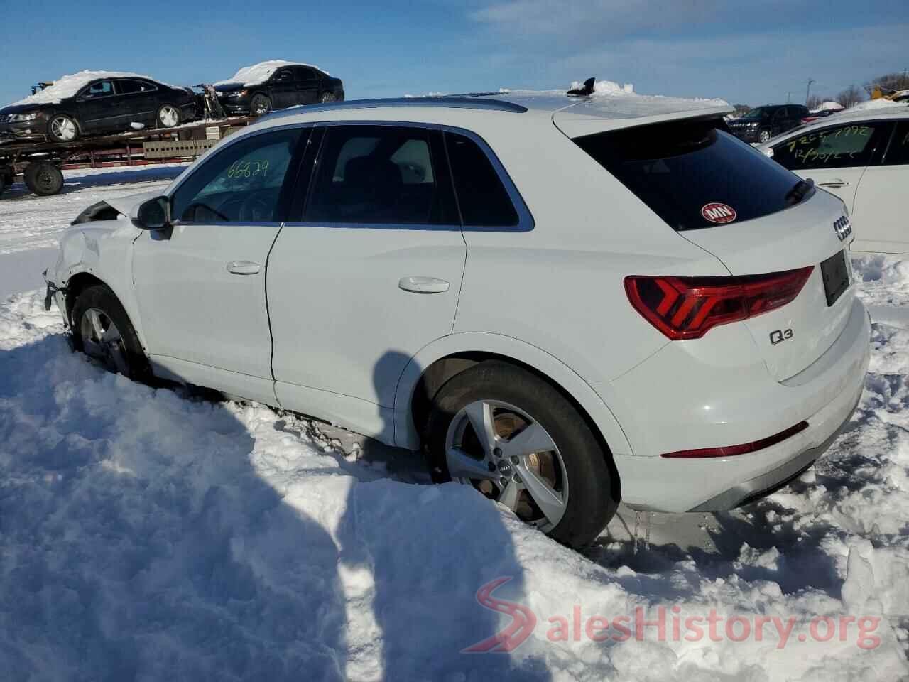 WA1AECF38K1077523 2019 AUDI Q3