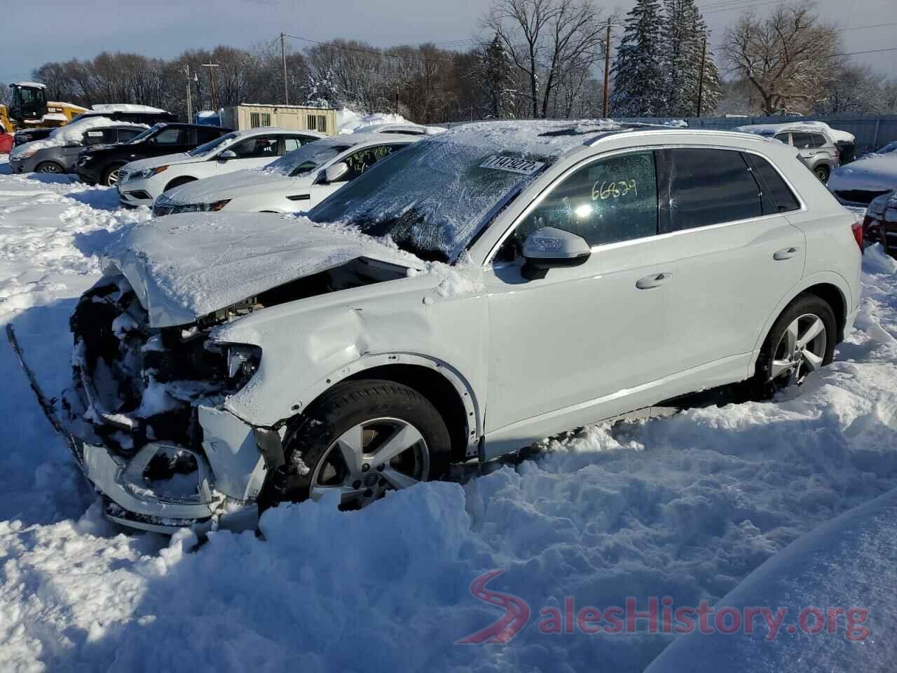 WA1AECF38K1077523 2019 AUDI Q3