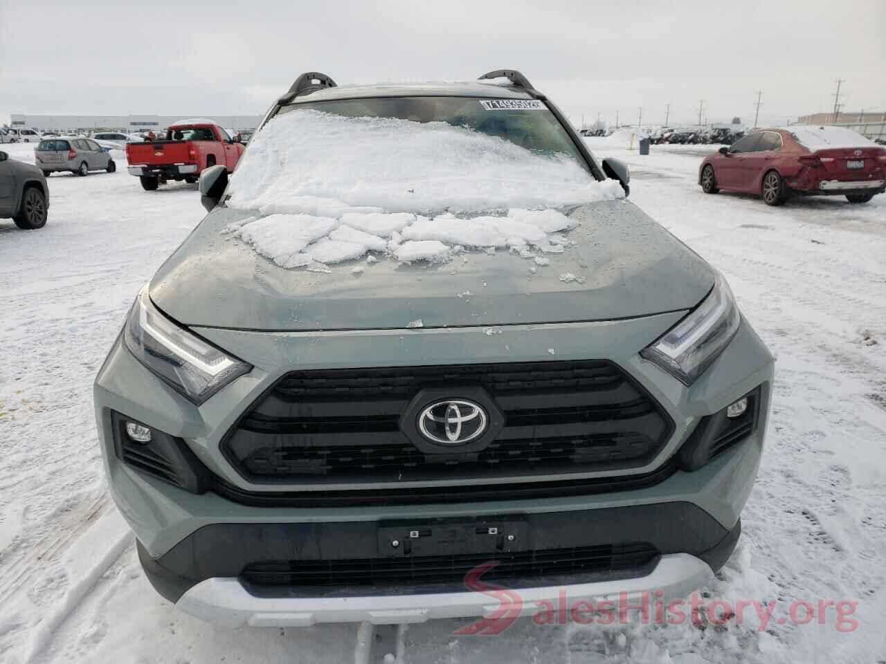 2T3J1RFV4NW272630 2022 TOYOTA RAV4