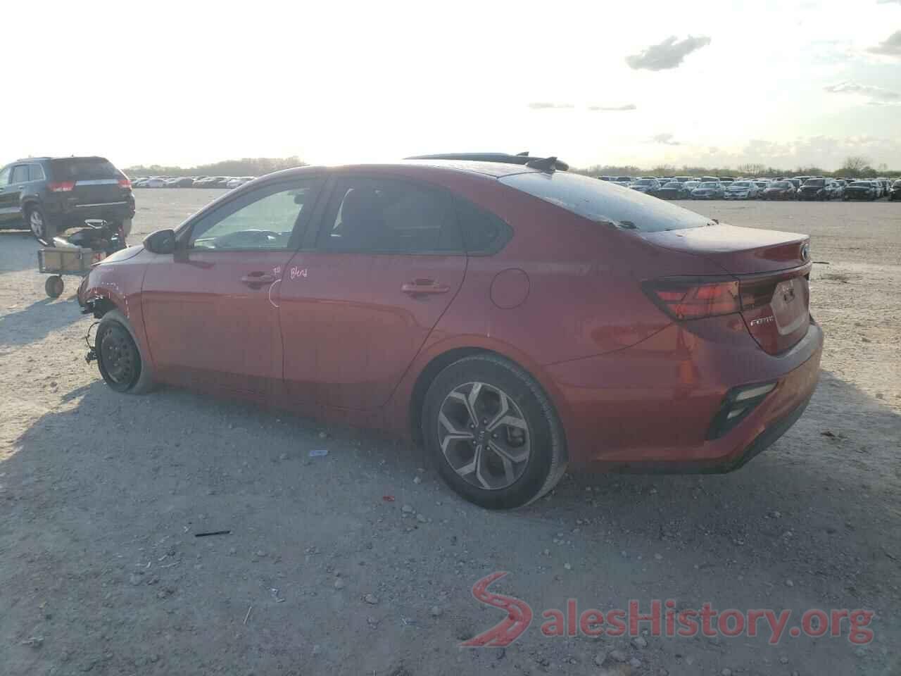 3KPF24AD4KE111609 2019 KIA FORTE