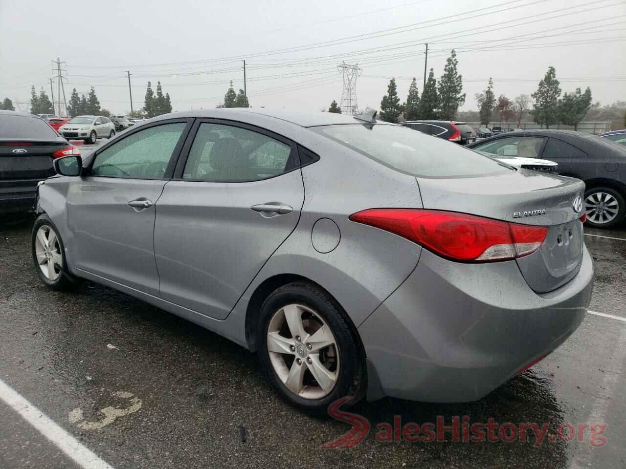 KMHDH4AE5DU926111 2013 HYUNDAI ELANTRA