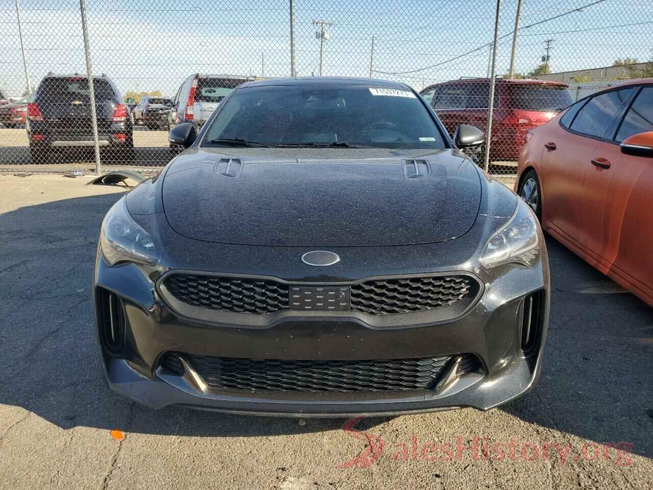 KNAE55LC5J6025479 2018 KIA STINGER