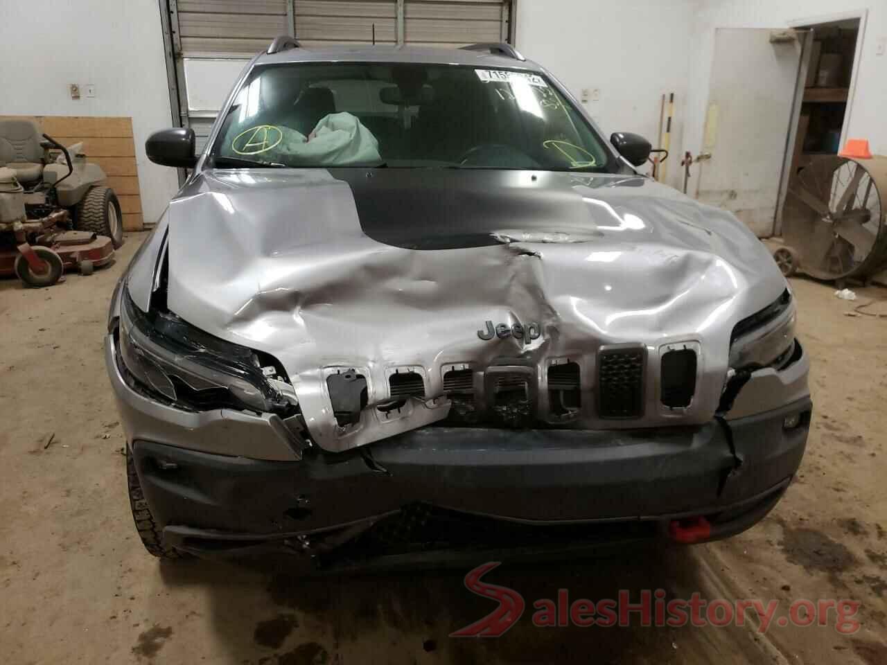 1C4PJMBX8KD436023 2019 JEEP CHEROKEE