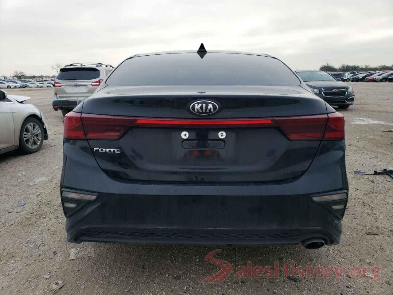 3KPF24AD0ME352022 2021 KIA FORTE