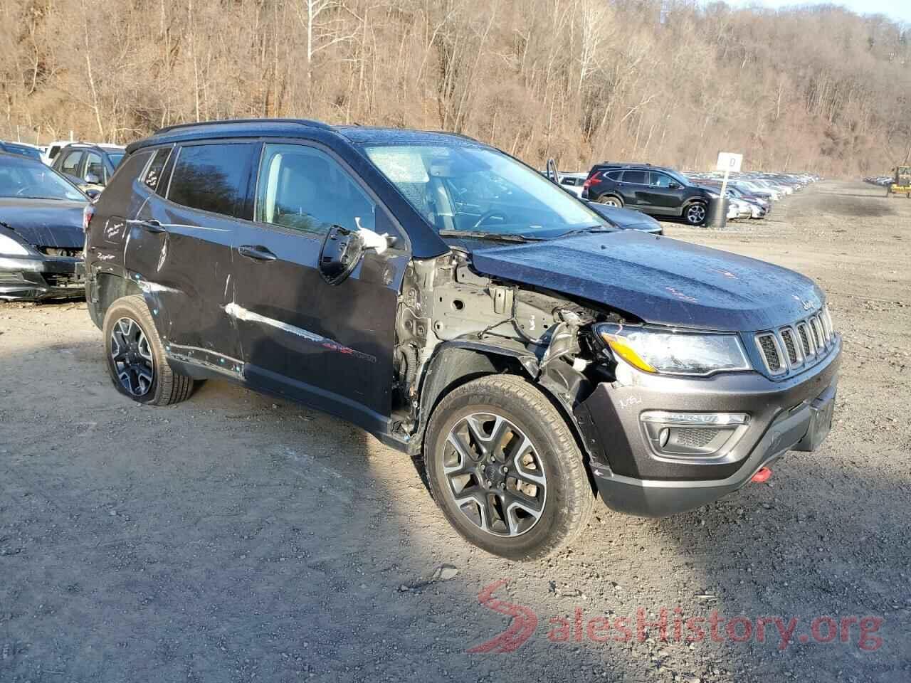 3C4NJDDB5KT836091 2019 JEEP COMPASS