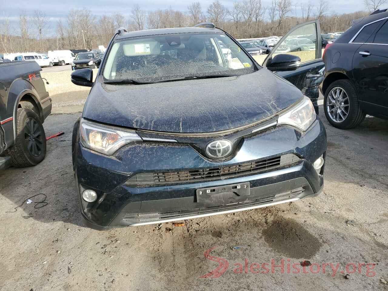 JTMRFREVXJJ257001 2018 TOYOTA RAV4