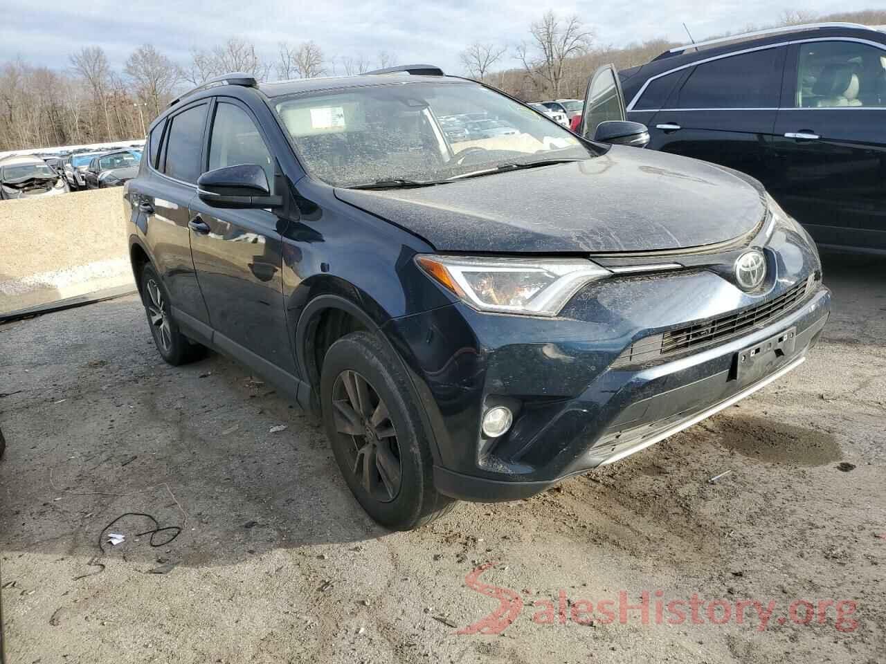 JTMRFREVXJJ257001 2018 TOYOTA RAV4