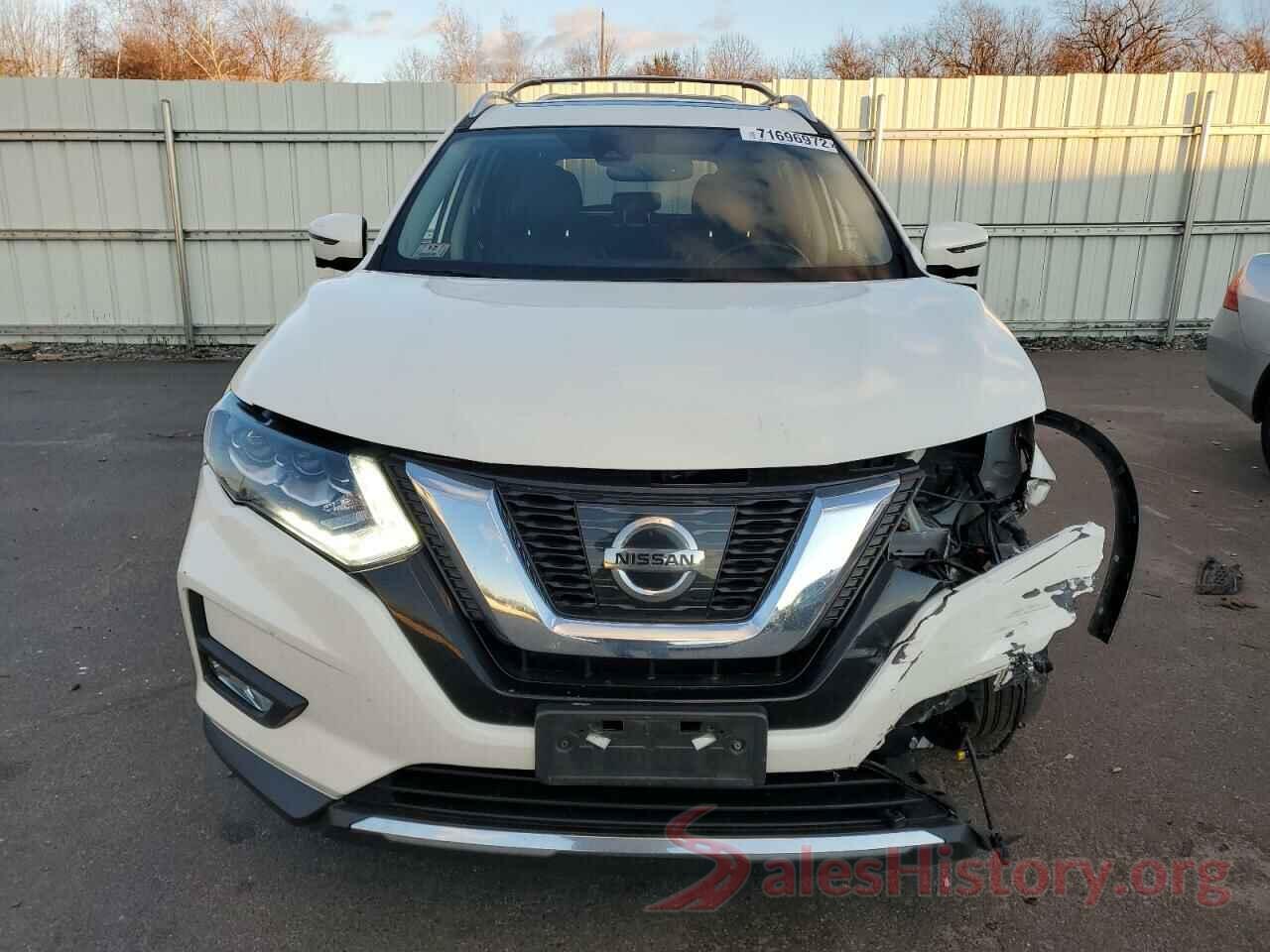 JN8AT2MV4HW262002 2017 NISSAN ROGUE