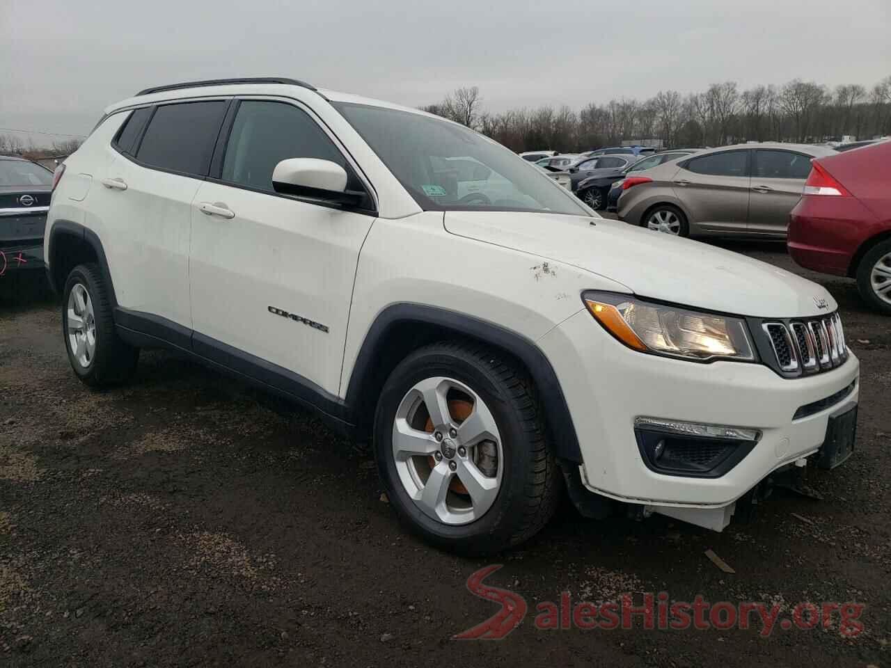 3C4NJDBB0KT760833 2019 JEEP COMPASS