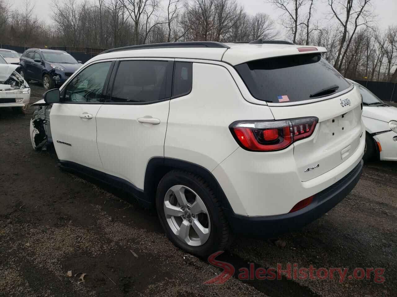 3C4NJDBB0KT760833 2019 JEEP COMPASS