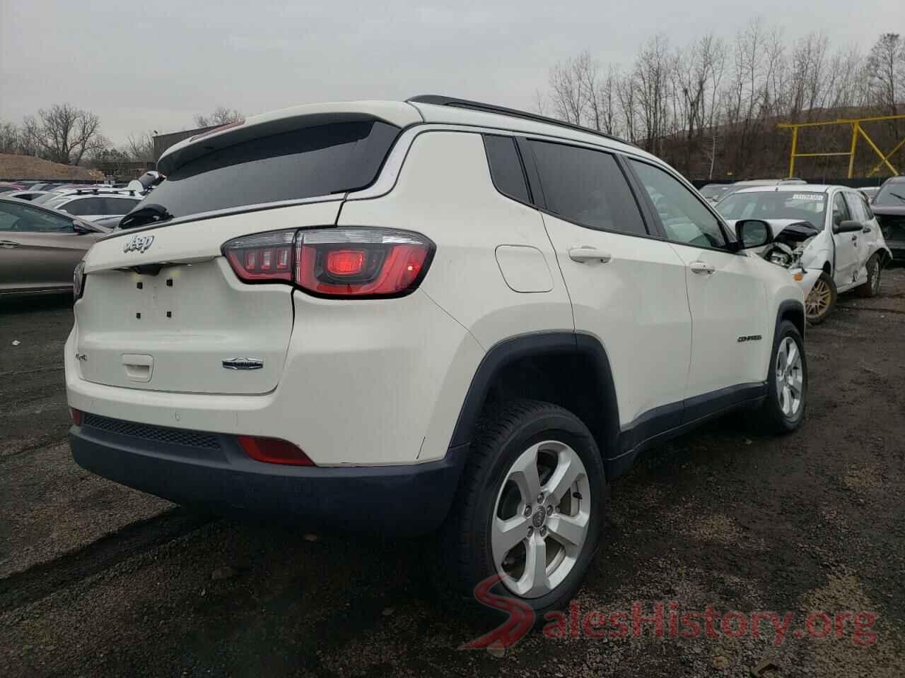 3C4NJDBB0KT760833 2019 JEEP COMPASS