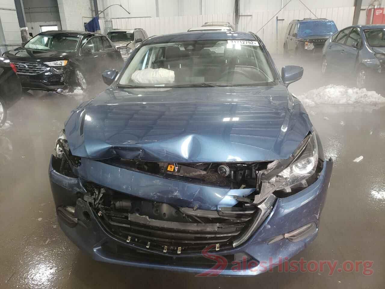 3MZBN1U76JM259398 2018 MAZDA 3